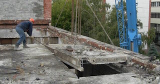 Демонтаж бетонной плиты: цена за м2 от 2111 рублей в Южно-Сахалинске